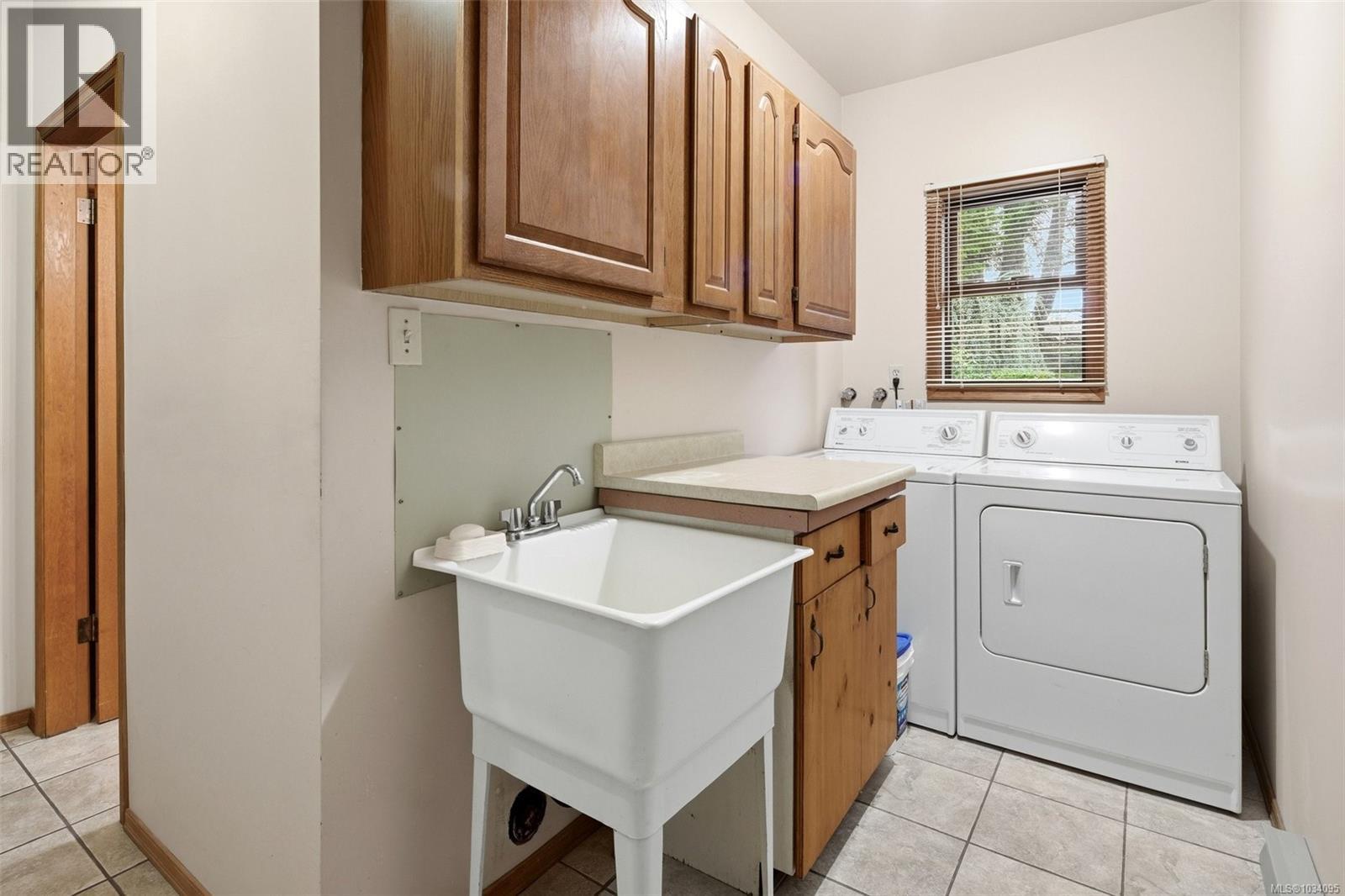  4395 Liberto Road, Saanich