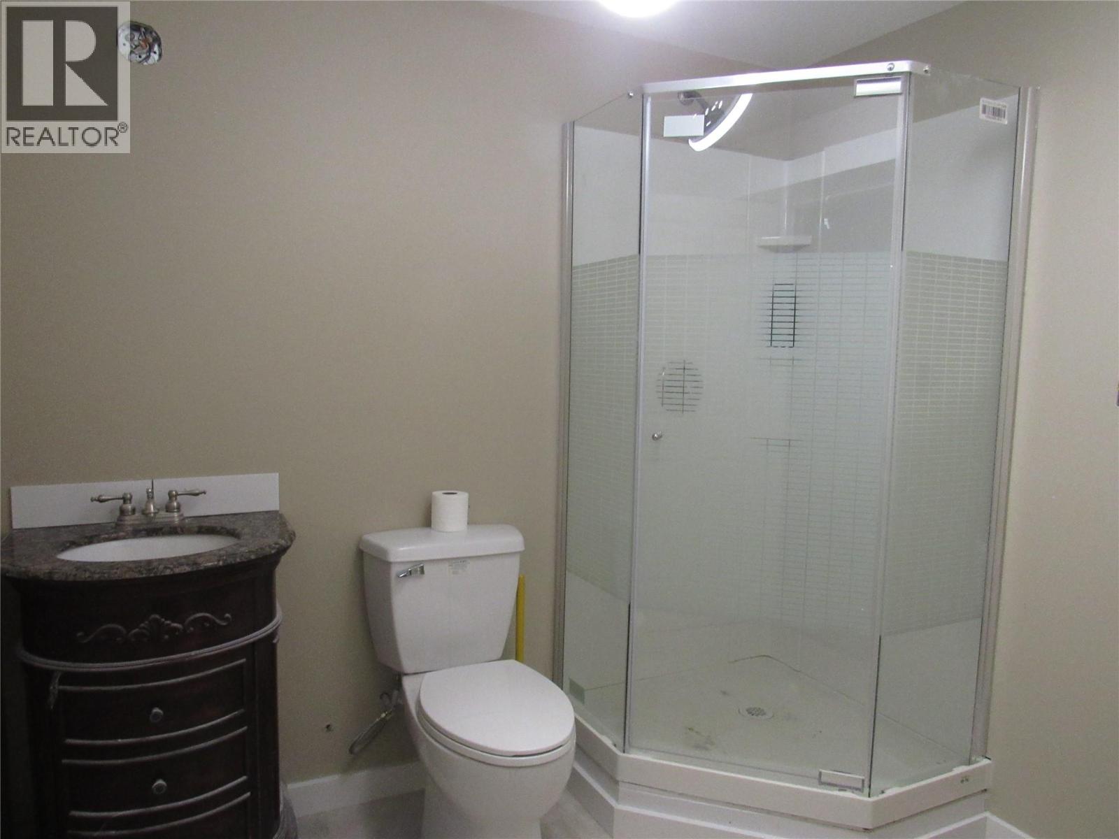 2565 3A Highway, Castlegar