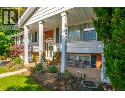 225 ANNE Street