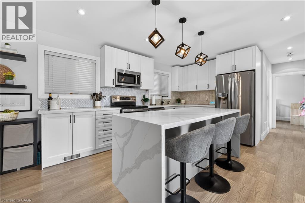 22 HAZELWOOD Avenue, Grimsby, Ontario, L3M1K1 — Photo 10