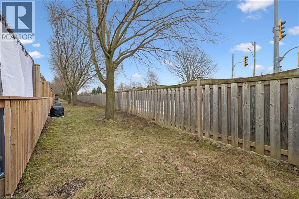 465 WOOLWICH Street Unit# 1, Waterloo, Ontario, N2K3S4 — Photo 29