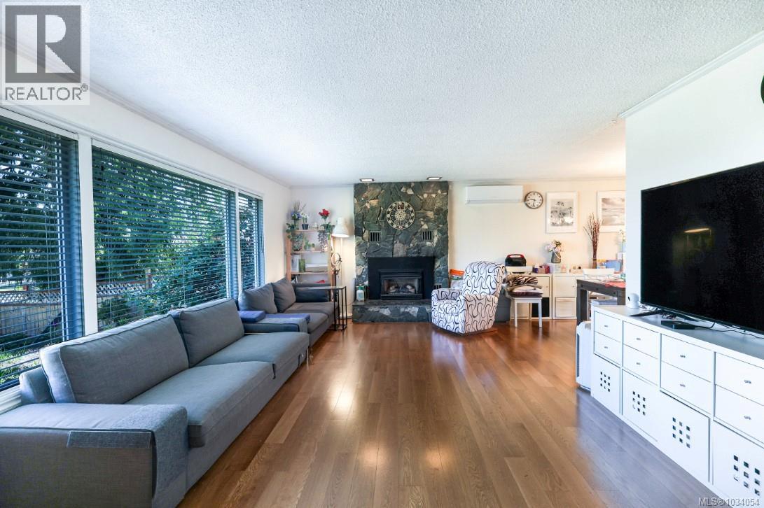 6413 Southampton Rd - 9