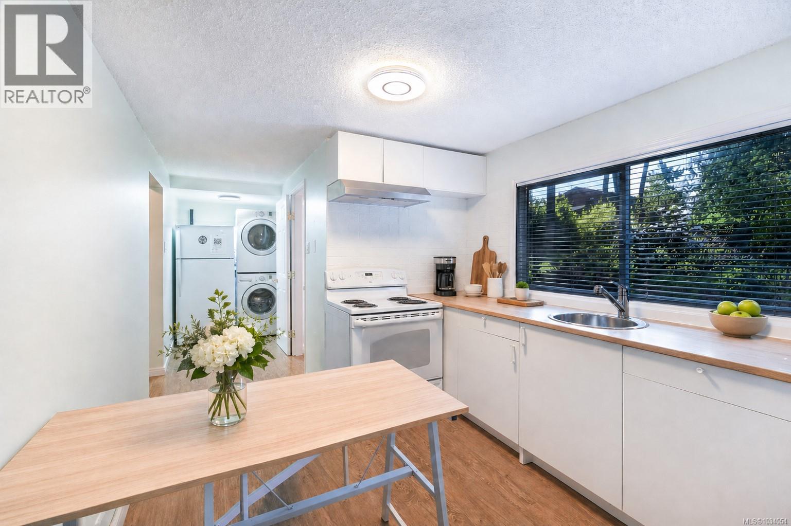 6413 Southampton Rd - 23