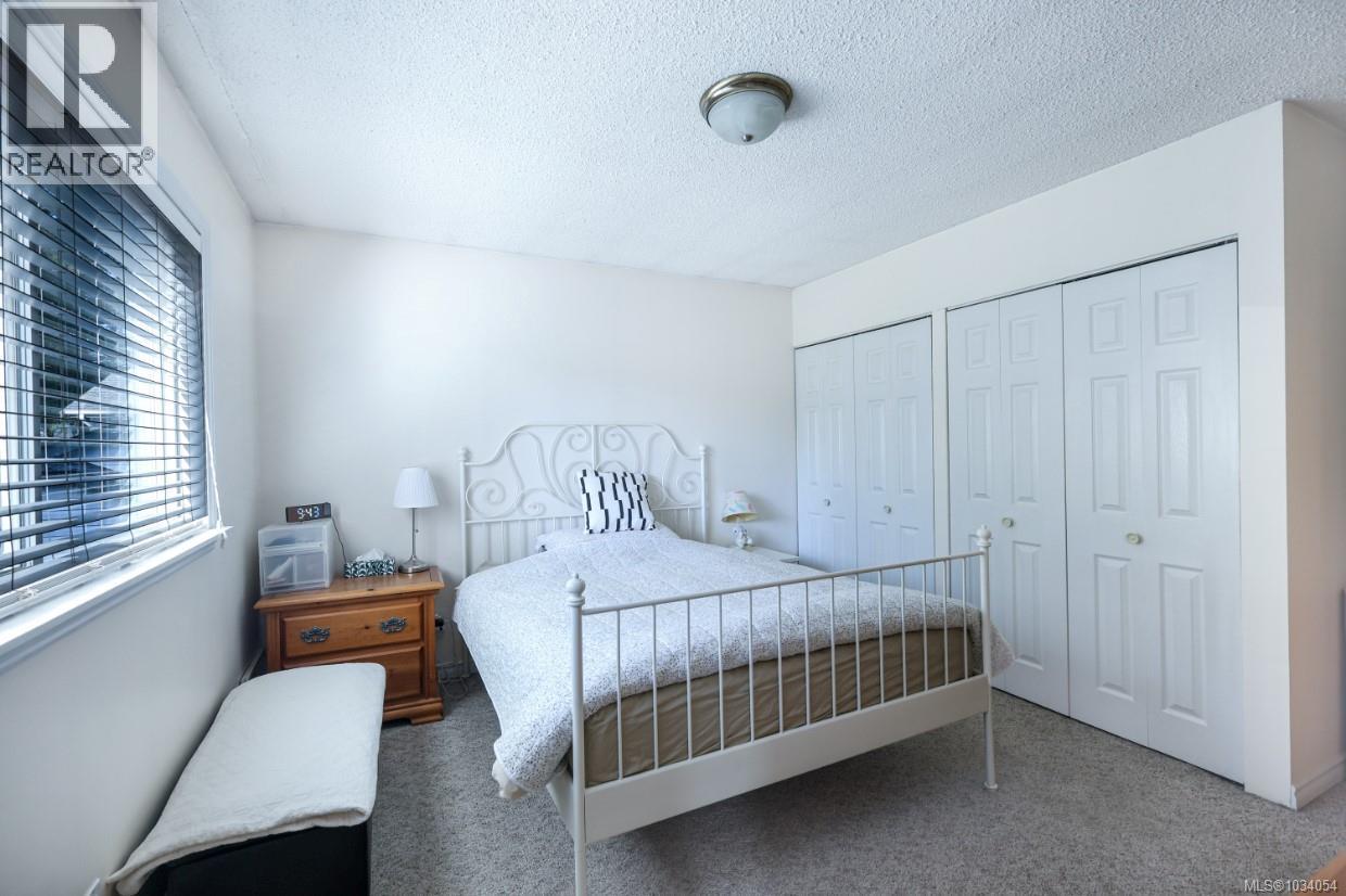 6413 Southampton Rd - 18