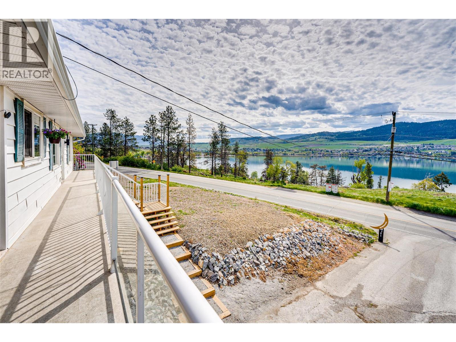 7415 Tronson Road - 12