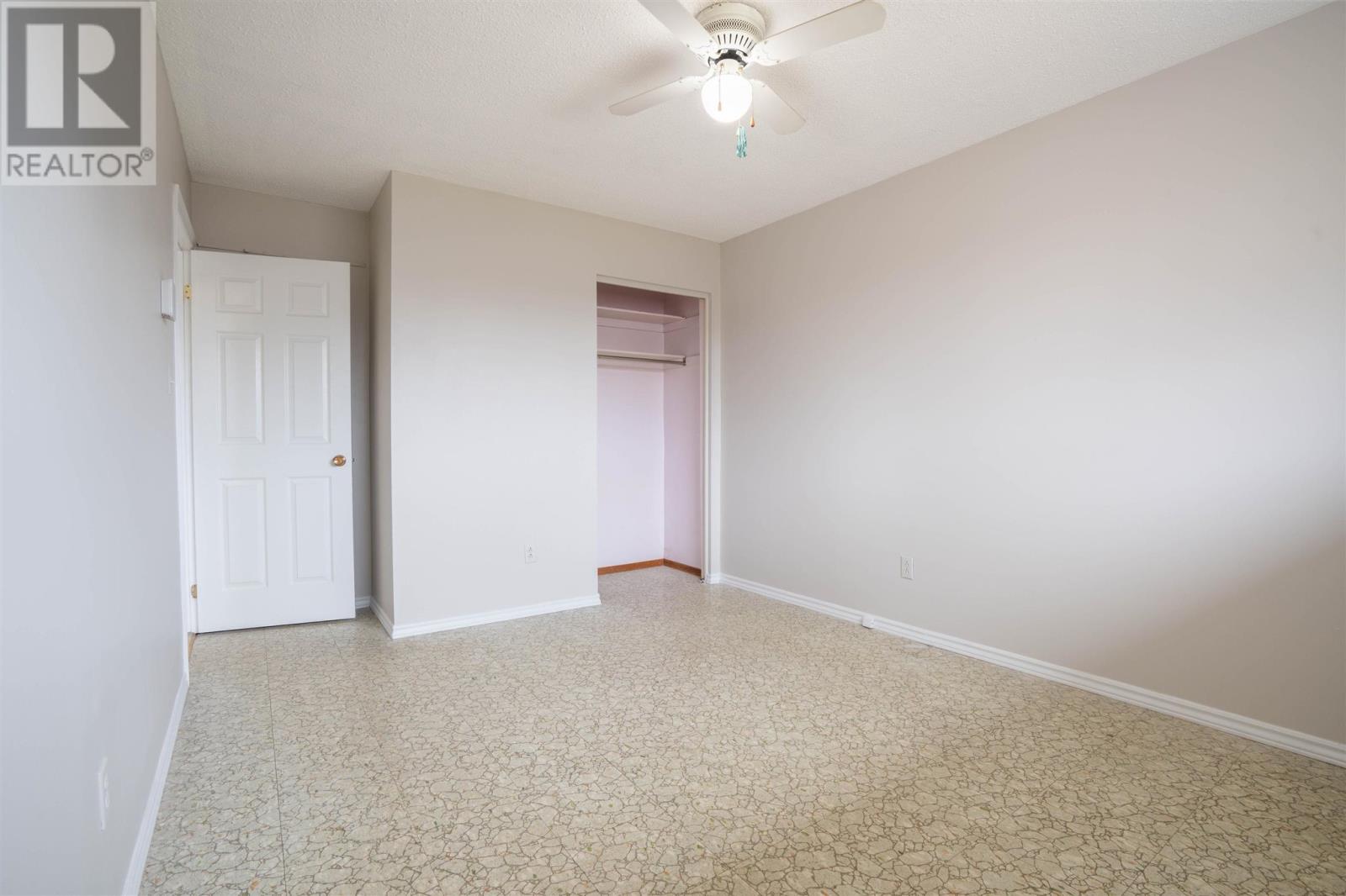 109 Pozzebon CRES, Sault Ste. Marie, Ontario, P6C6B4 — Photo 15