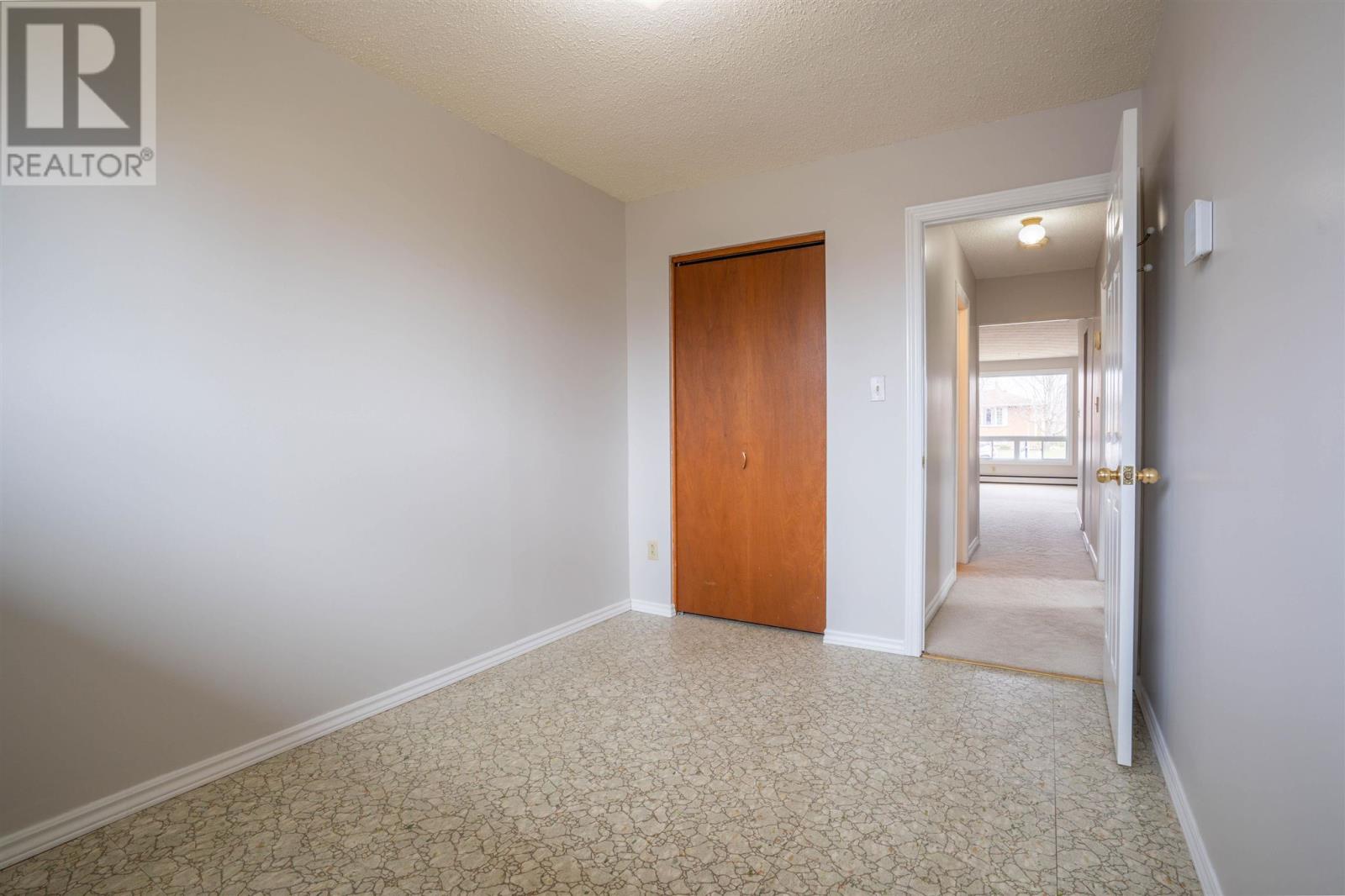 109 Pozzebon CRES, Sault Ste. Marie, Ontario, P6C6B4 — Photo 17