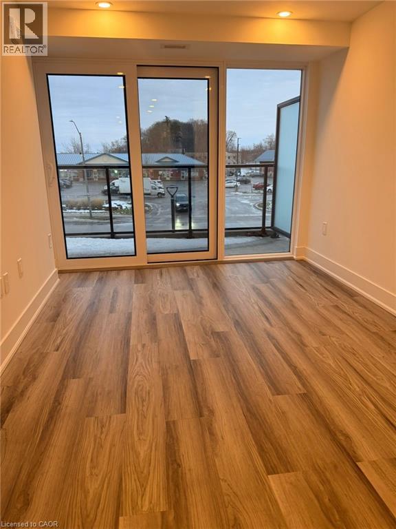 575 CONKLIN Road Unit# 219, Brantford, Ontario, N3T0Y2 — Photo 3