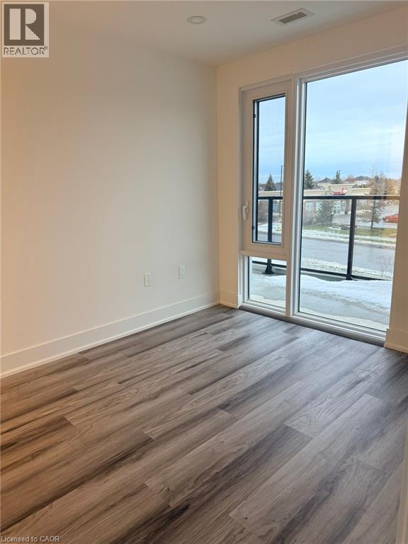 575 CONKLIN Road Unit# 219, Brantford, Ontario, N3T0Y2 — Photo 5