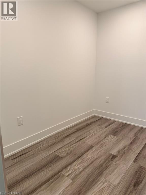 575 CONKLIN Road Unit# 219, Brantford, Ontario, N3T0Y2 — Photo 8