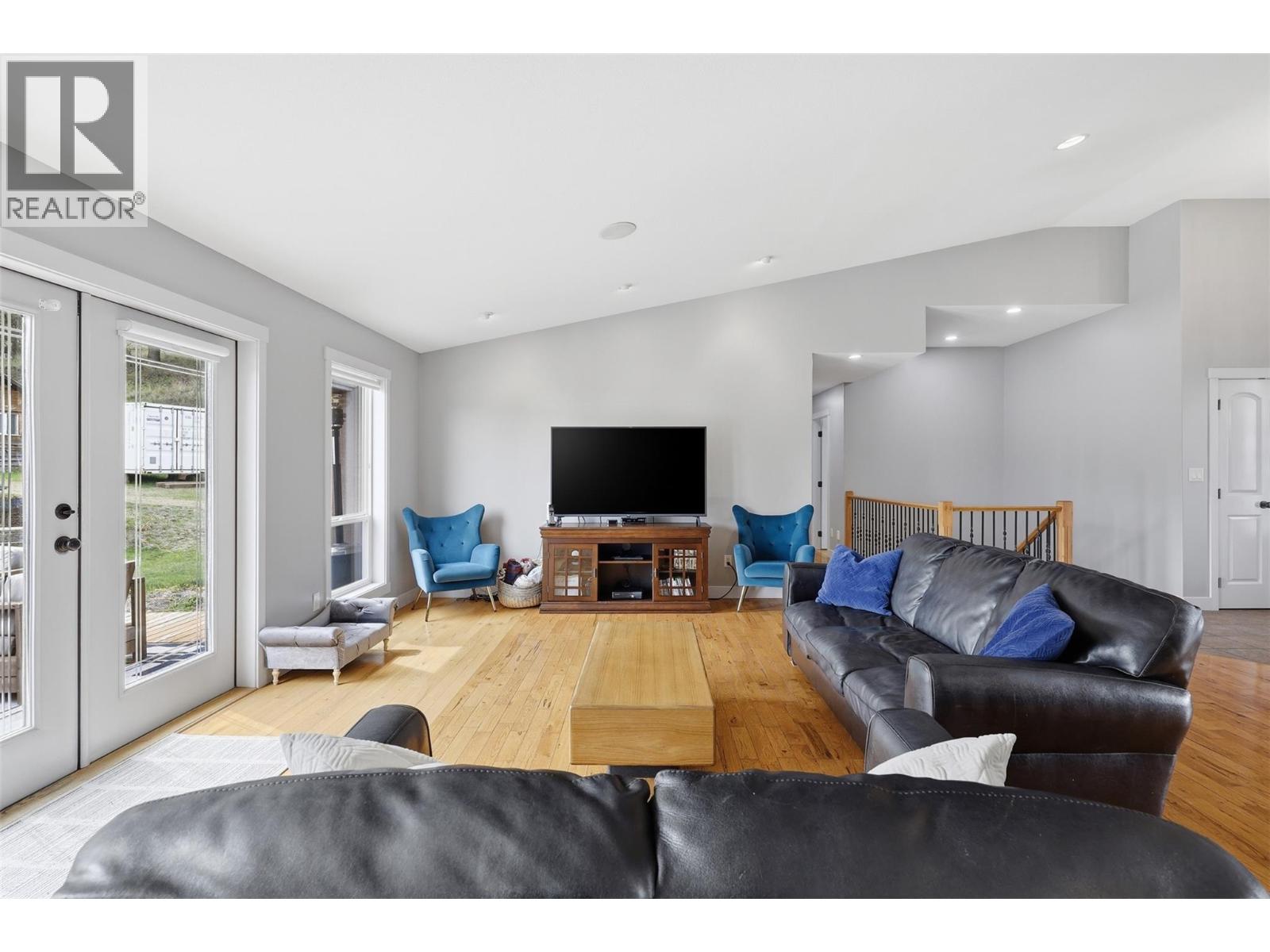 2001 HUGH ALLAN Drive - 11