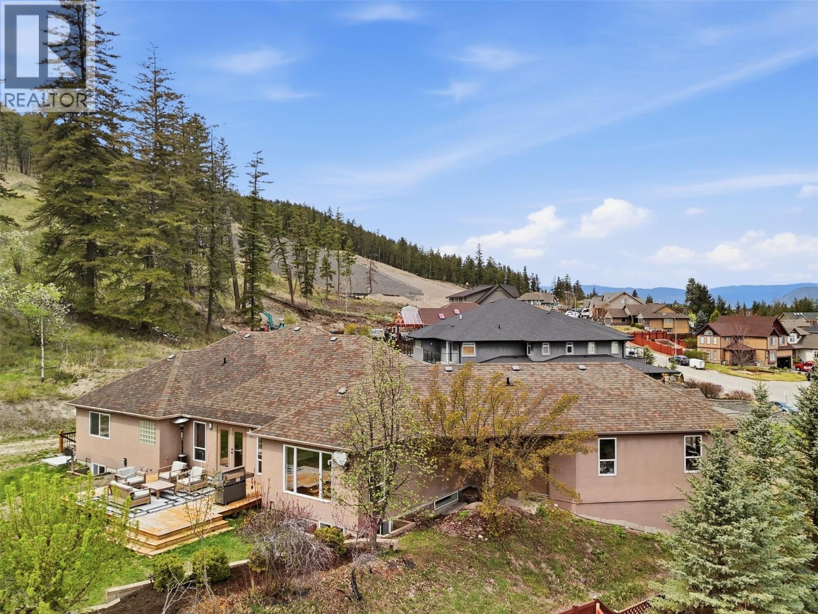 2001 HUGH ALLAN Drive - 72