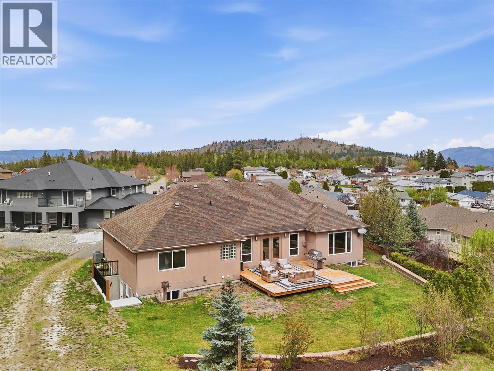 2001 HUGH ALLAN Drive - 74
