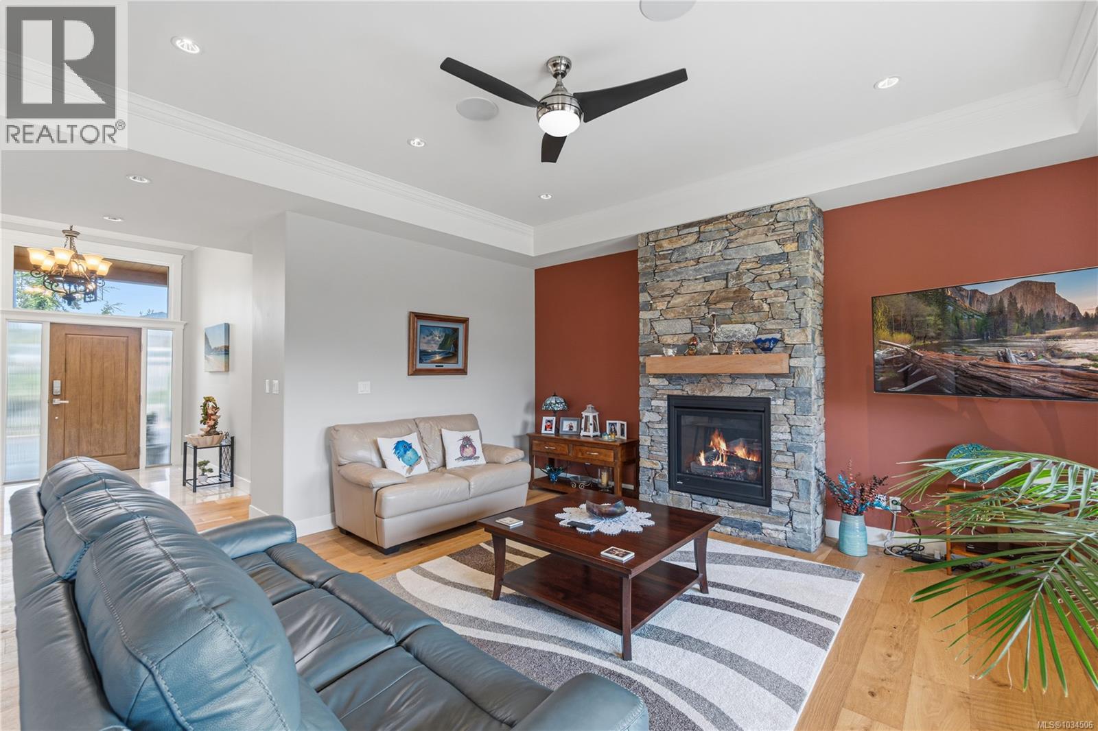580 Avalon Pl - 4