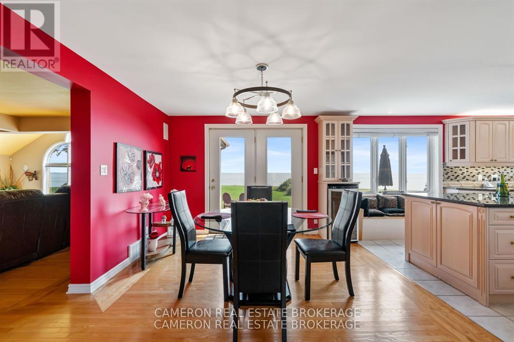 6239 59TH AVENUE - 12