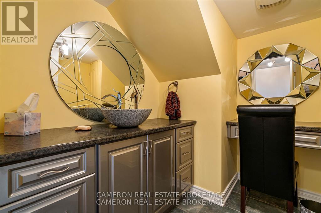 6239 59TH AVENUE - 28