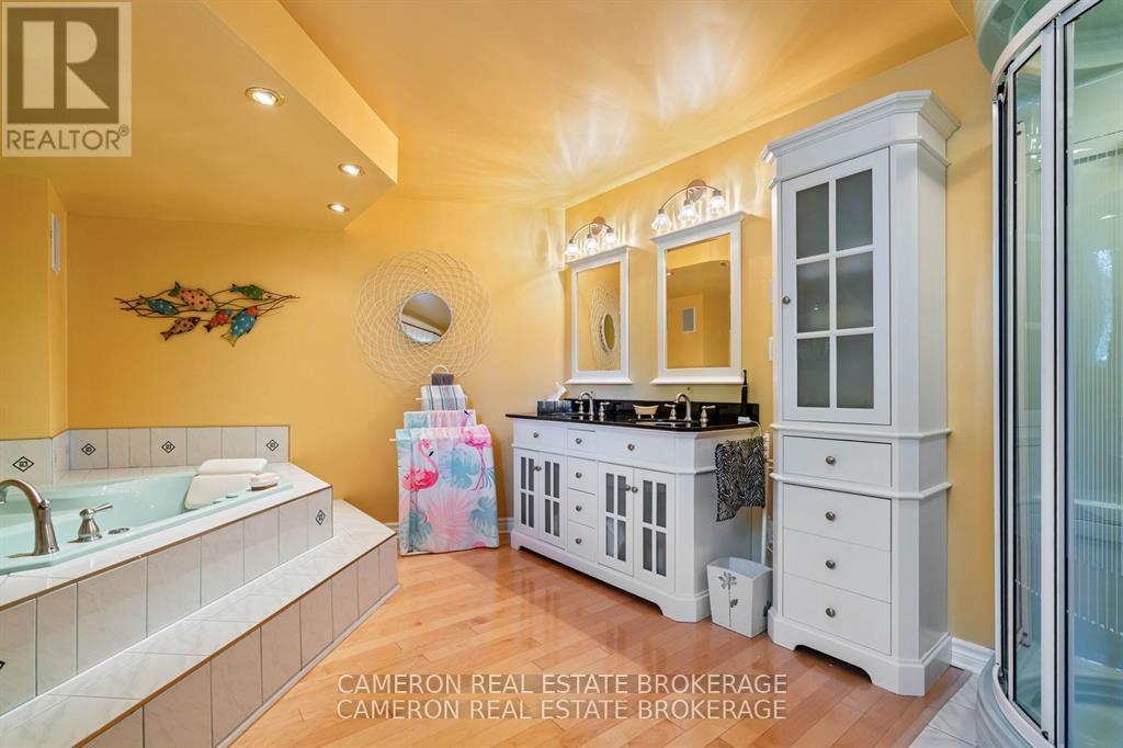 6239 59TH AVENUE - 31