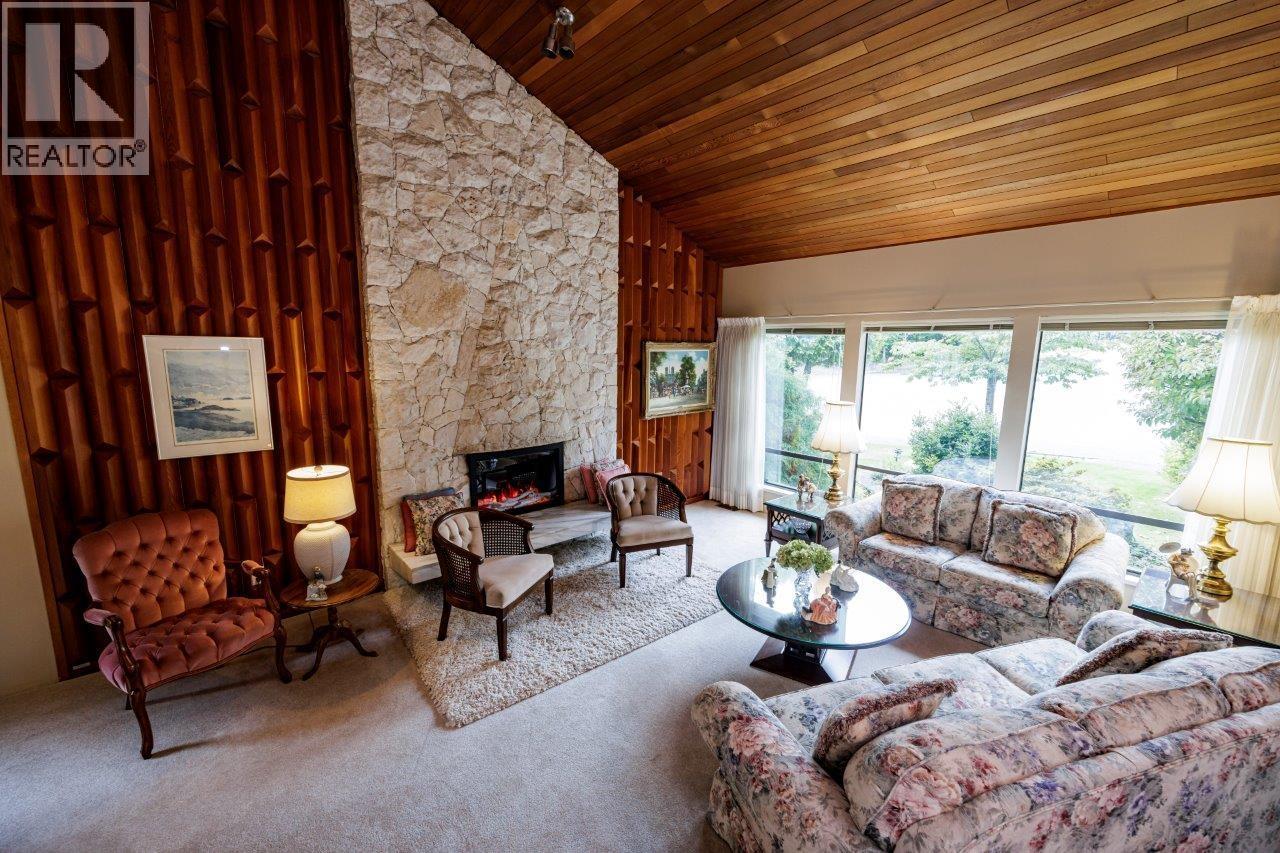 6364 PARKVIEW PLACE, Burnaby