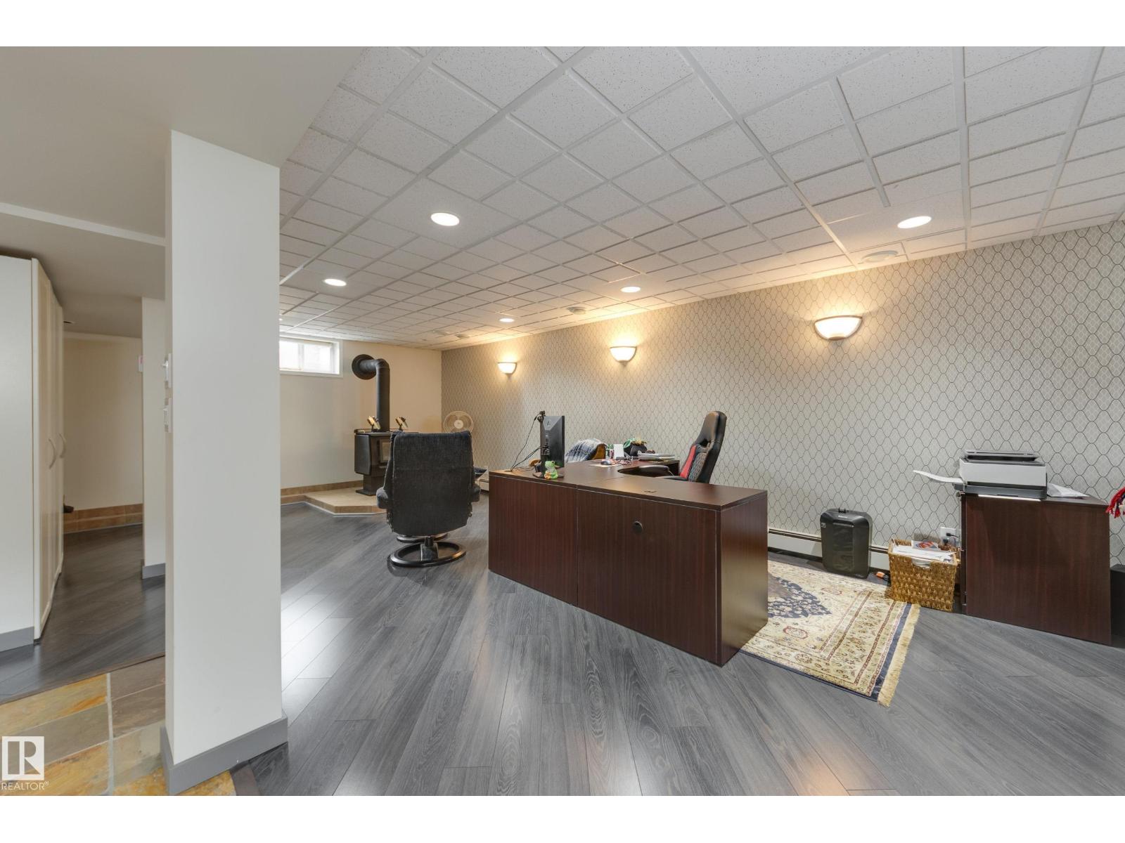 9503 77 ST NW, Edmonton
