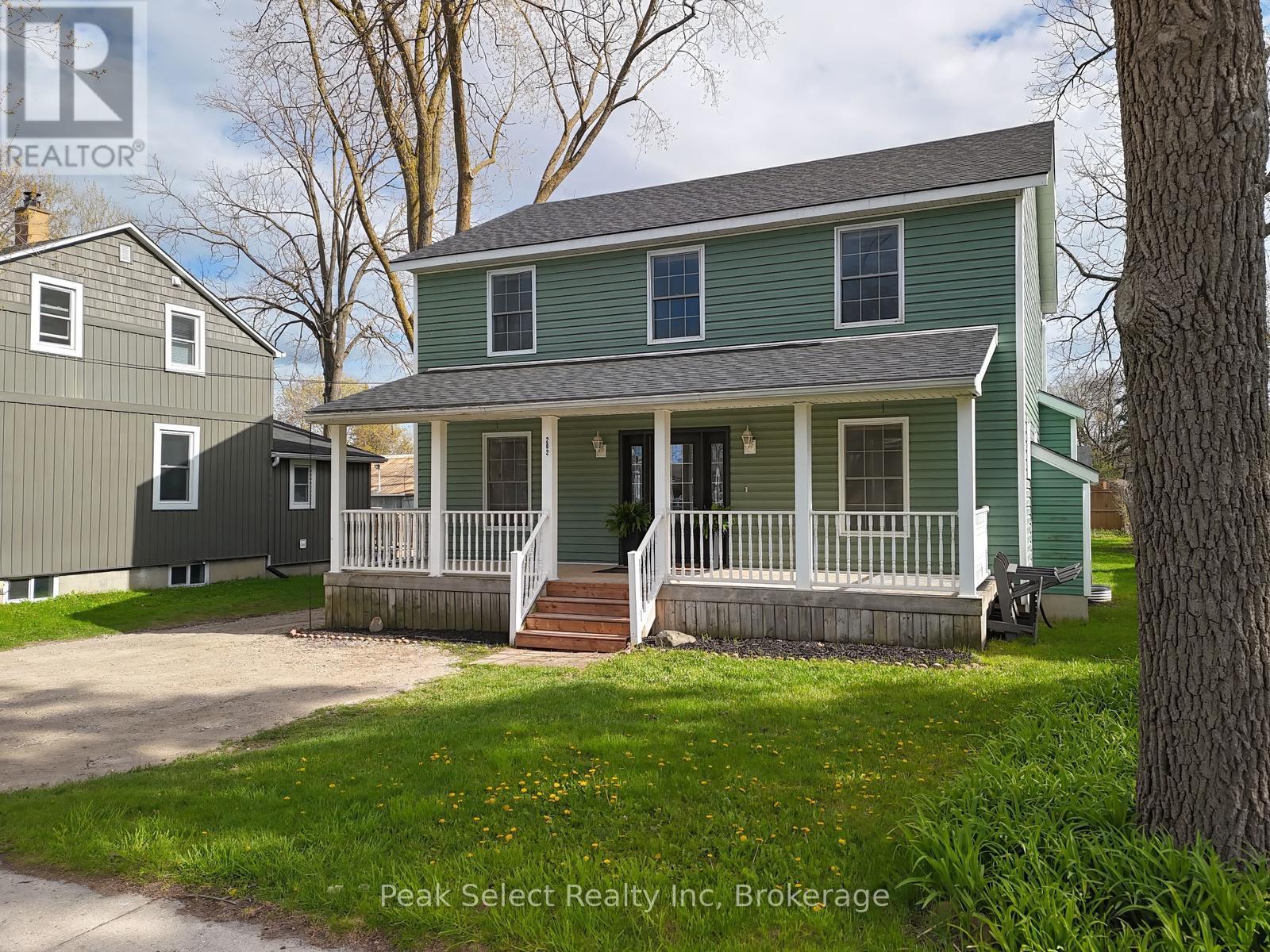 202 QUEEN STREET W - 2