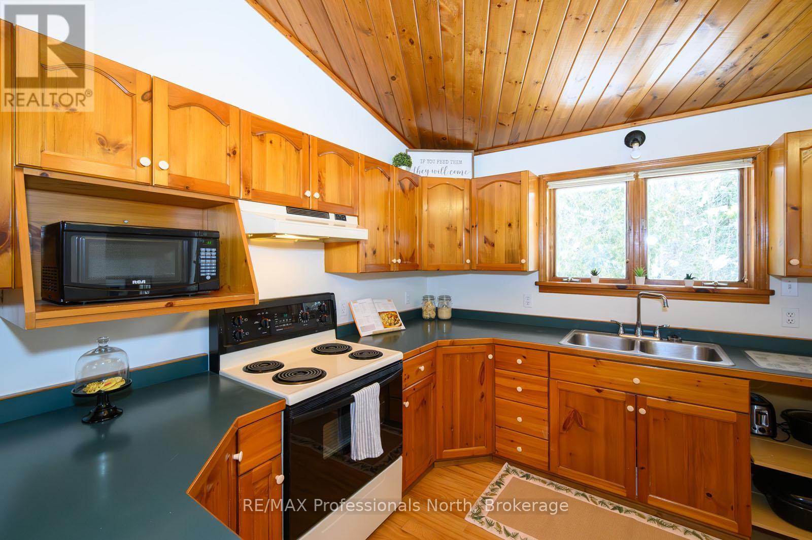 66 RAIN LAKE ROAD - 5