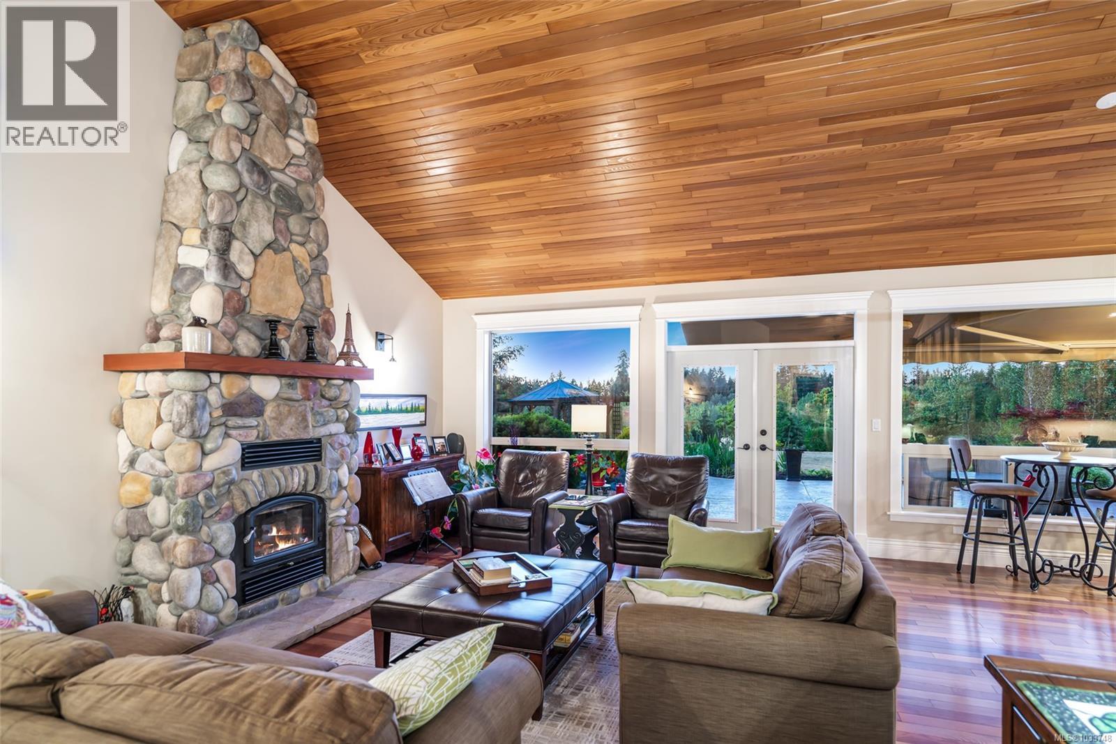 905 Rivers Edge Dr - 33