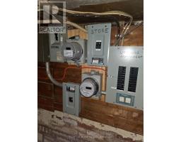 654 Bloor Street W, Toronto, ON M6G1K9 Photo 6