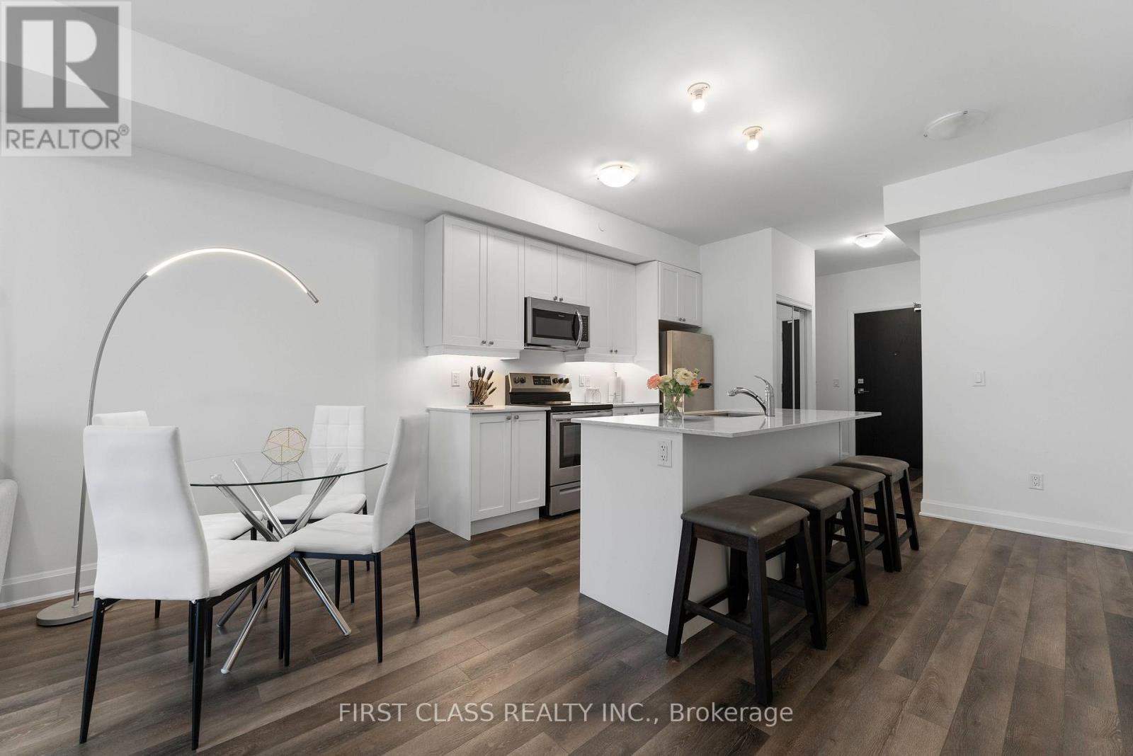 #330 50 LAKEBREEZE DRIVE - 10