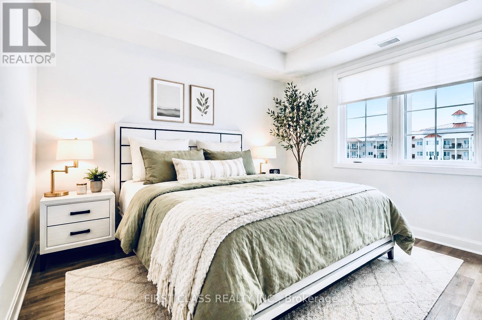 #330 50 LAKEBREEZE DRIVE - 11