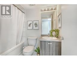 110 - 600 Alex Gardner Circle, Aurora, ON L4G3G5 Photo 17