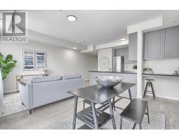 110 - 600 Alex Gardner Circle, Aurora, ON L4G3G5 Photo 8