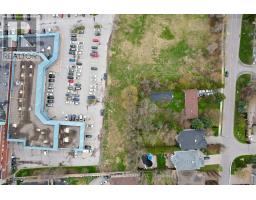 27 Vaughan Boulevard, Vaughan, ON L4J3N8 Photo 6