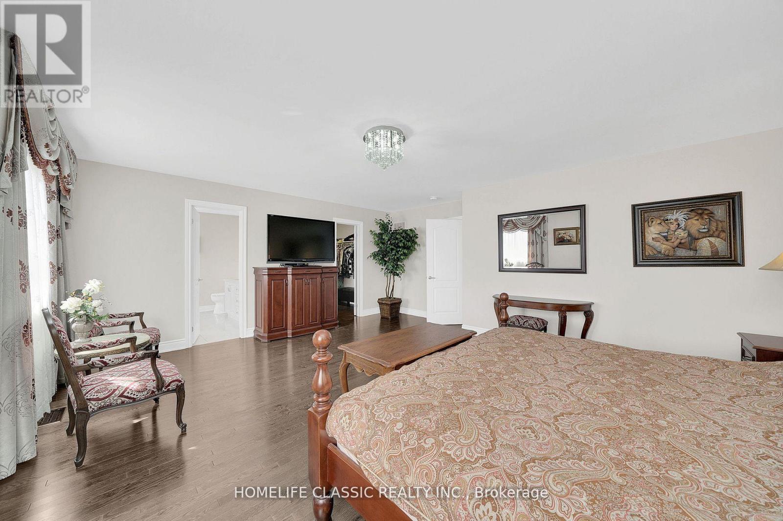 105 MCKENZIE WAY - 21