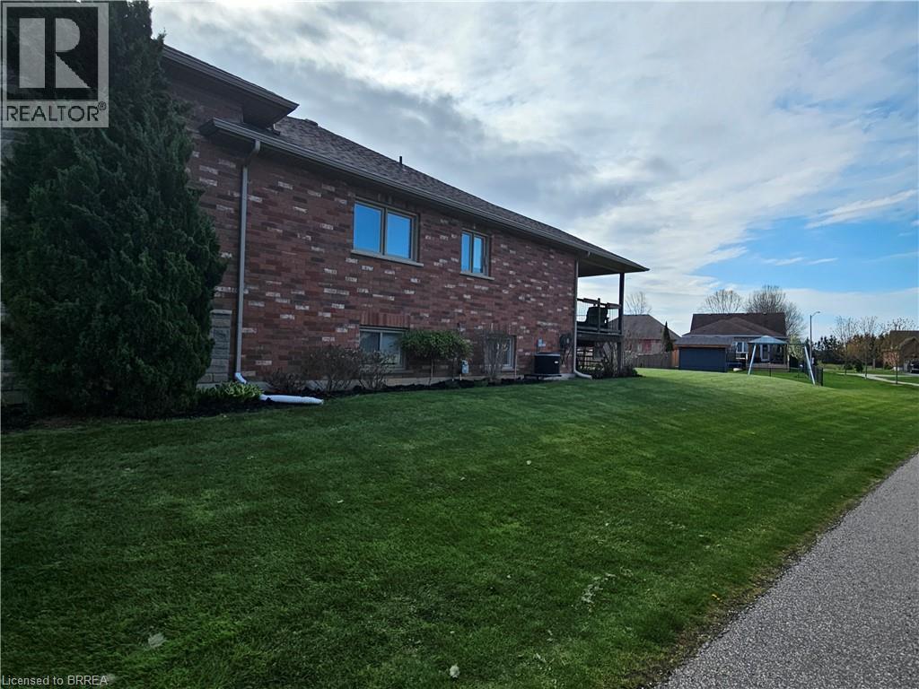 48 WILLOWDALE Crescent - 30