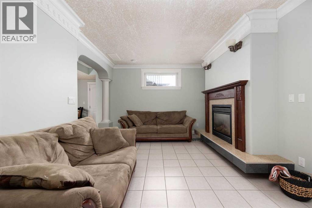 158 Pickles Crescent, Fort McMurray
