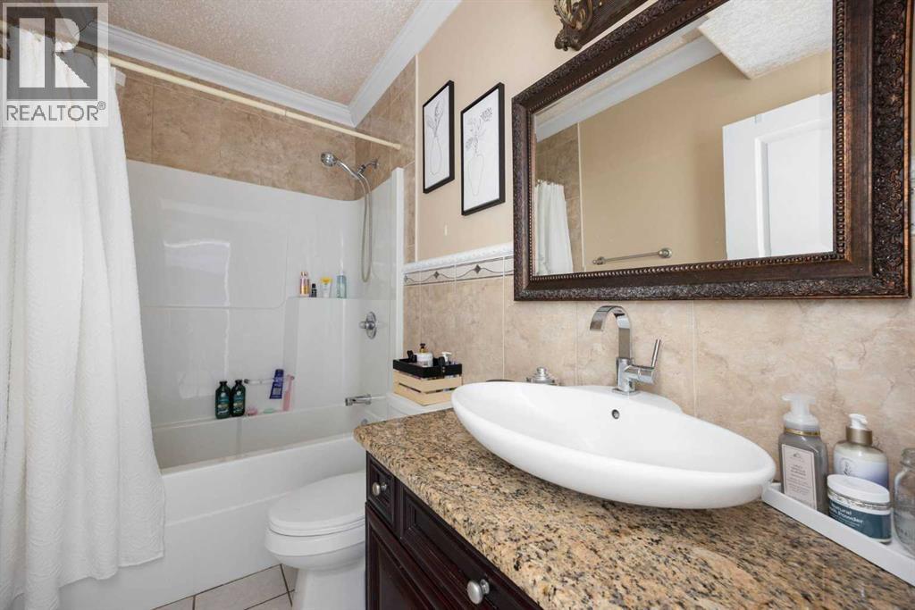 158 Pickles Crescent, Fort McMurray