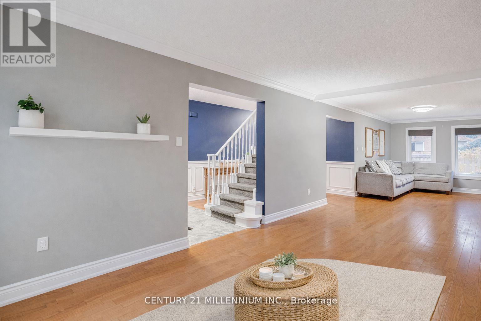 28 BRISTOL AVENUE - 10