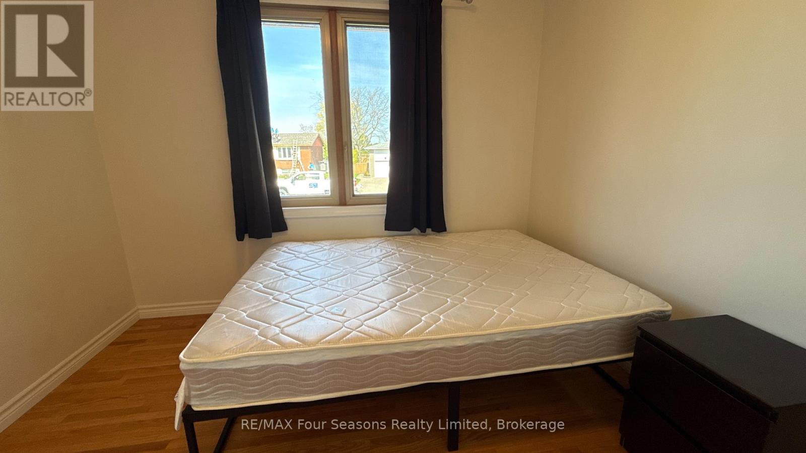 599 THEDE DRIVE - 21