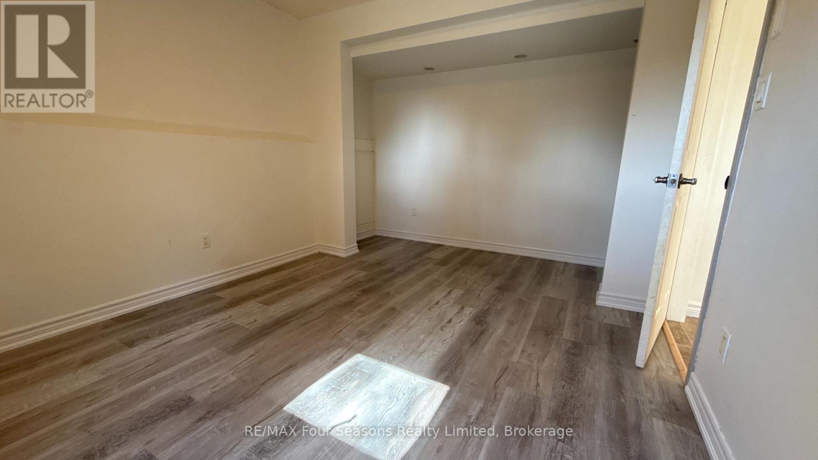599 THEDE DRIVE - 29