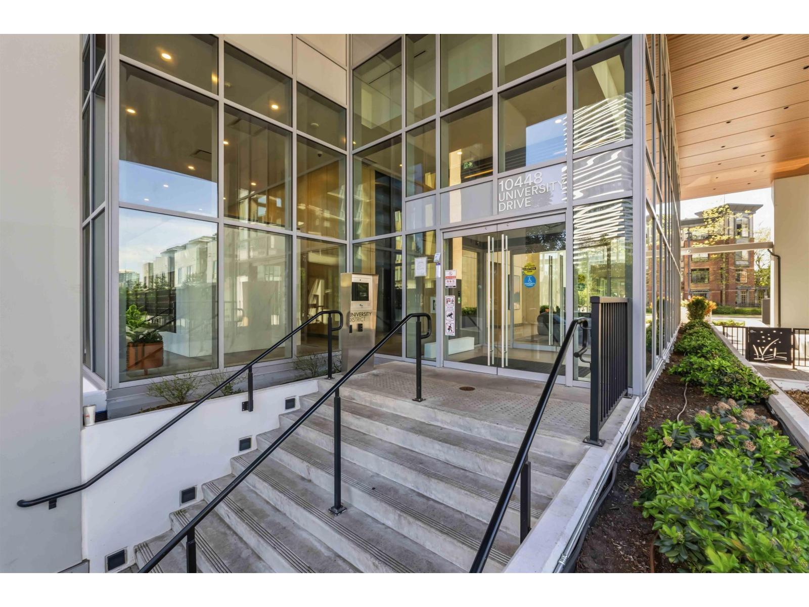 2 Bed, 1 Bath House for Sale in Surrey – 2801 10448 UNIVERSITY DRIVE, Surrey - Image 17