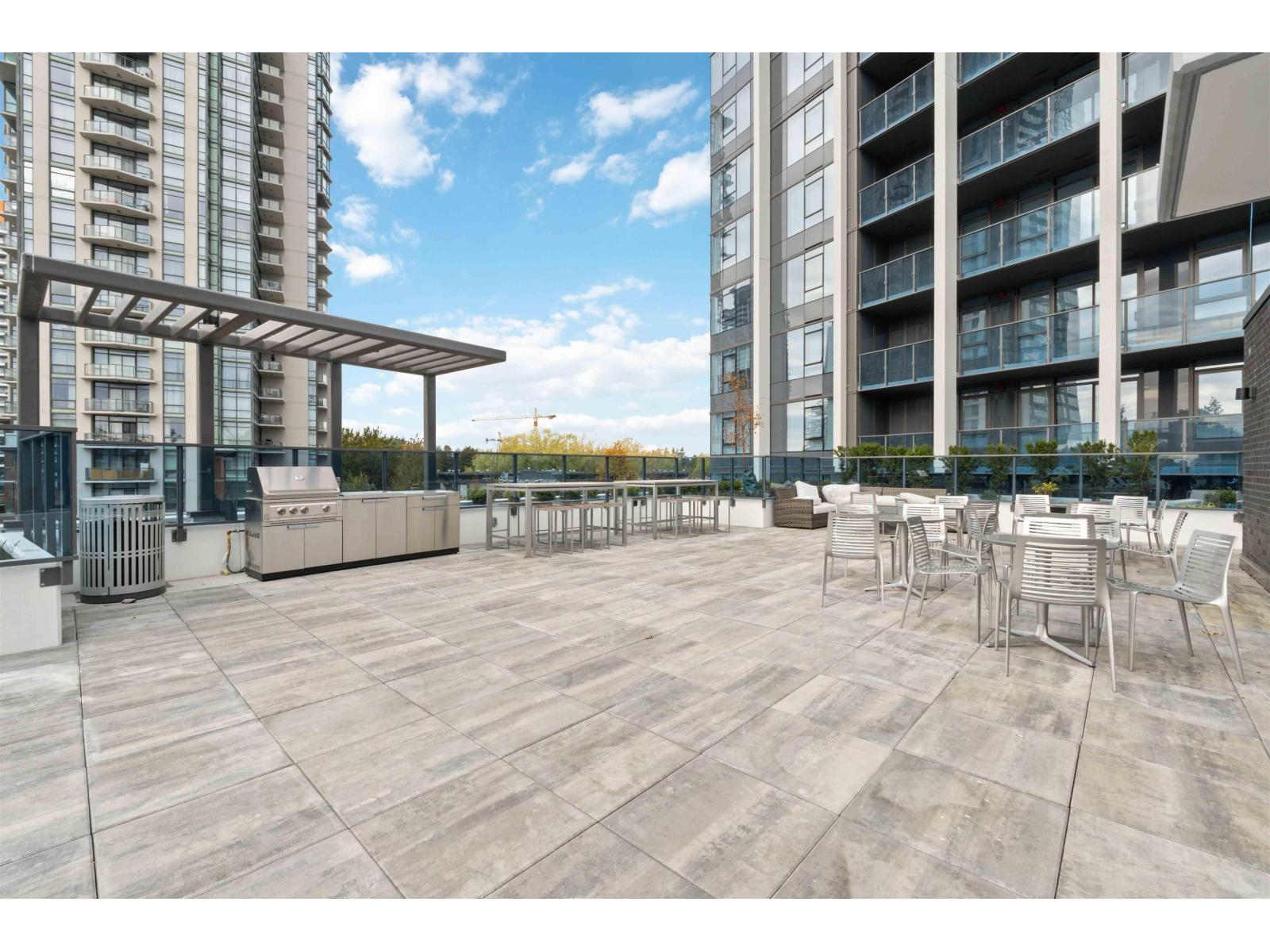 2 Bed, 1 Bath House for Sale in Surrey – 2801 10448 UNIVERSITY DRIVE, Surrey - Image 12