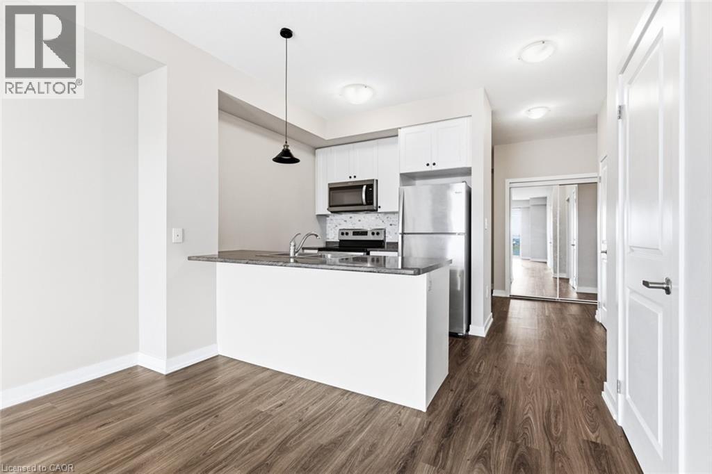 #1113 450 DUNDAS Street E - 17
