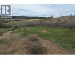 5951 Clouston Road, Quesnel, BC V2J6X9 Photo 10