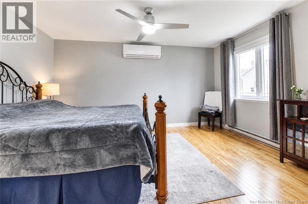 27 Clement Avenue - 14