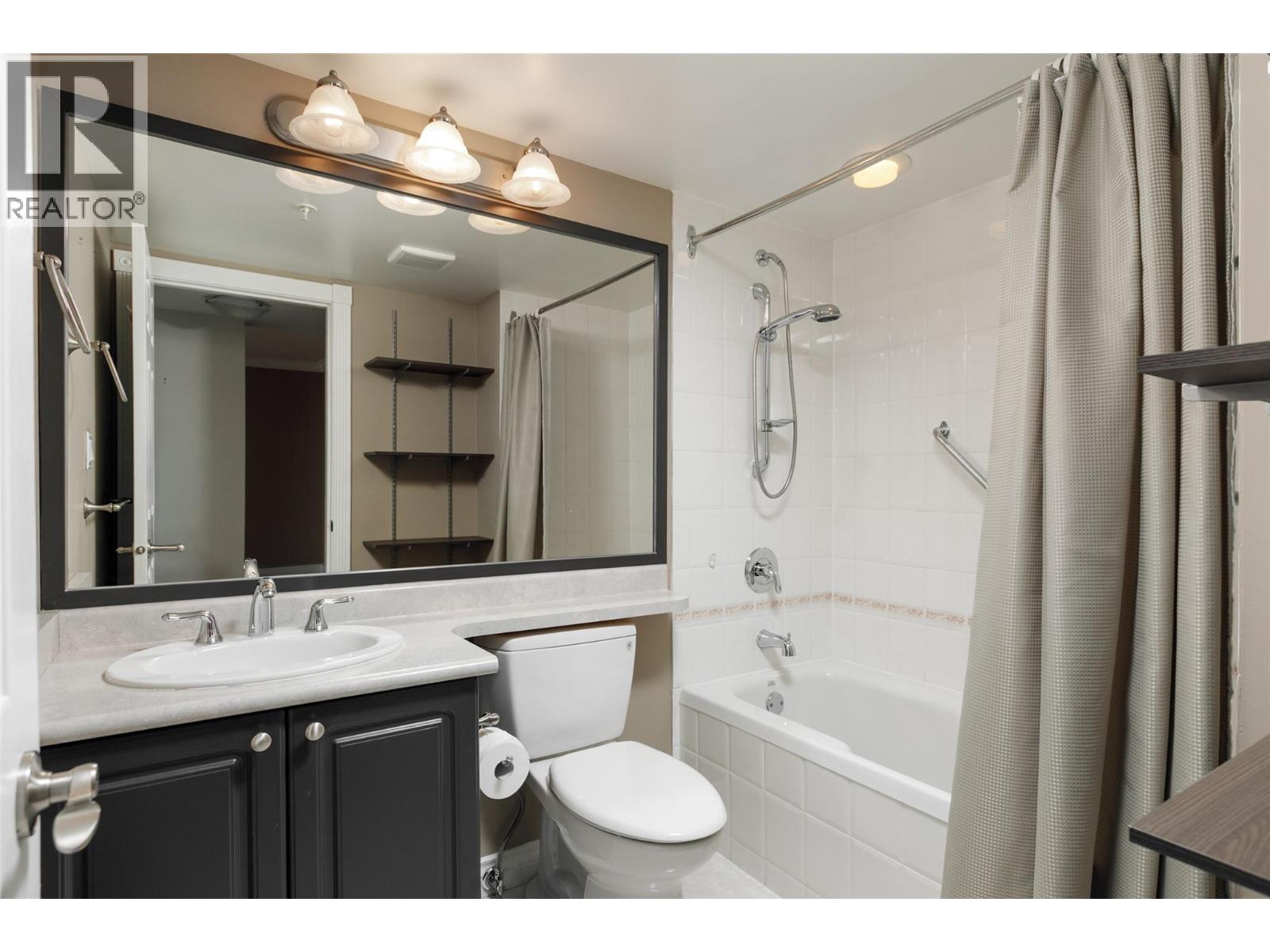 505 1160 Sunset Drive, Kelowna