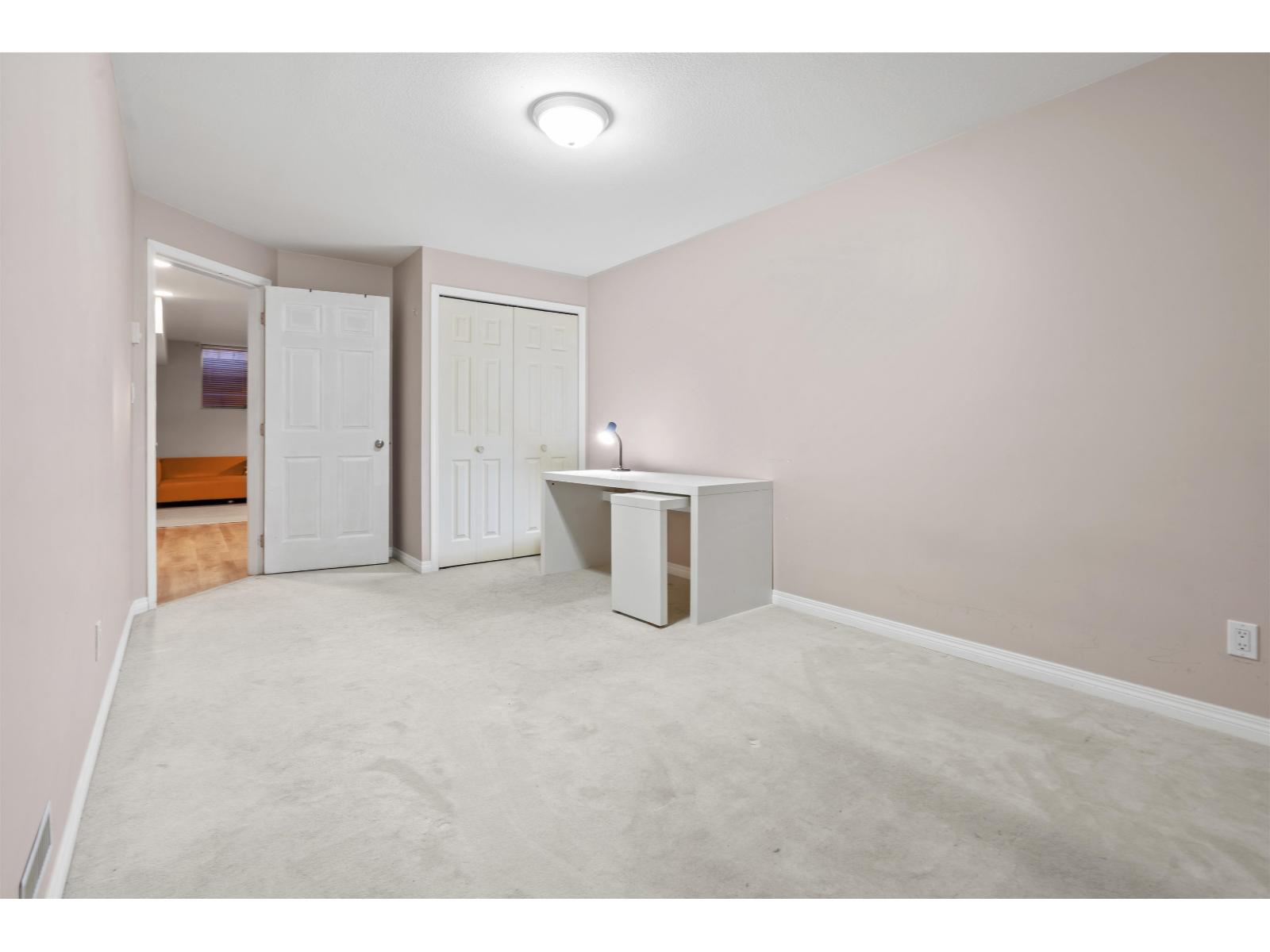 7 Bed, 4 Bath House for Sale in Surrey – 7321 146 STREET, Surrey - Image 21