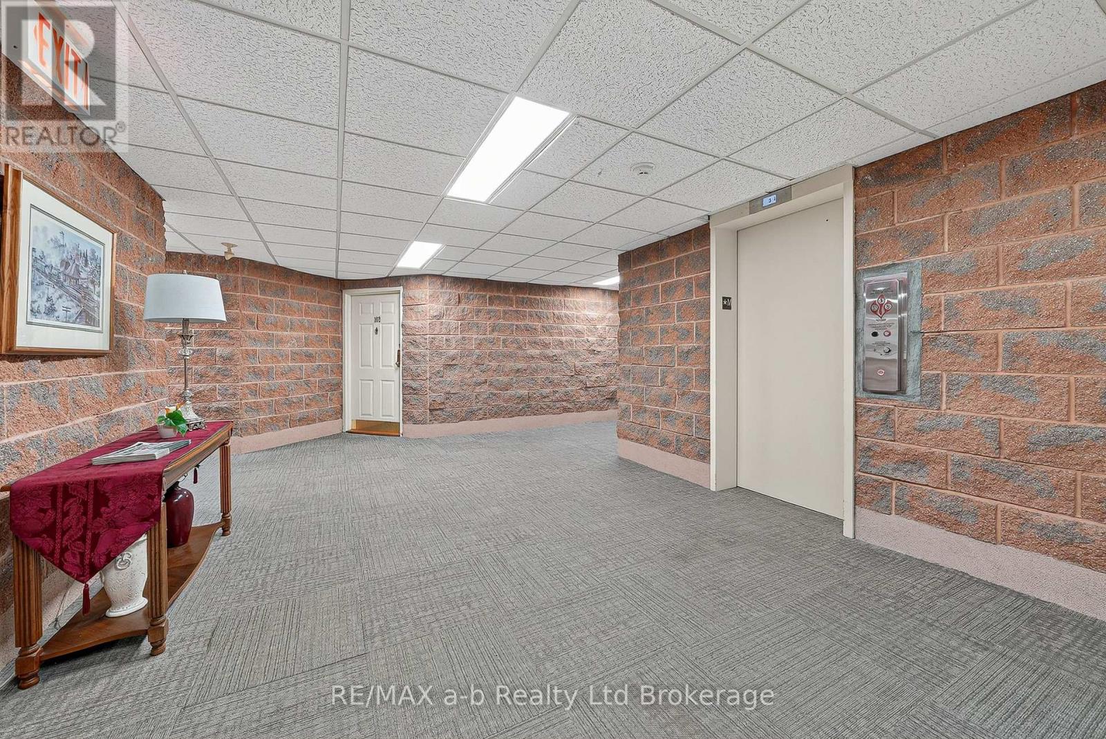 2-bedroom home for sale at 402 - 75 BRIDGE STREET E, Tillsonburg ON · photo 34 of 43