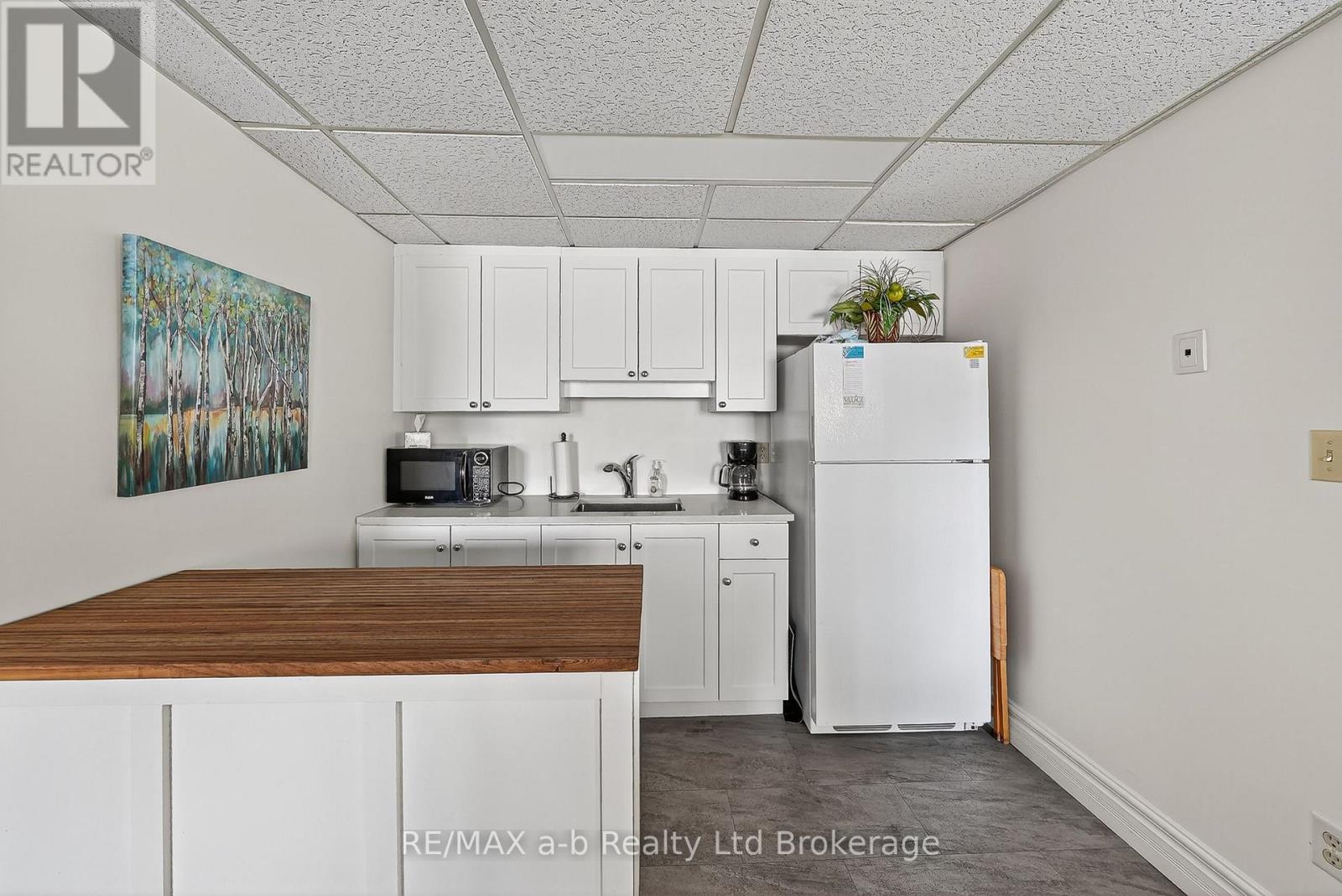 2-bedroom home for sale at 402 - 75 BRIDGE STREET E, Tillsonburg ON · photo 35 of 43