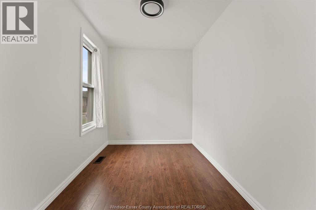 414 PARENT AVENUE - 11