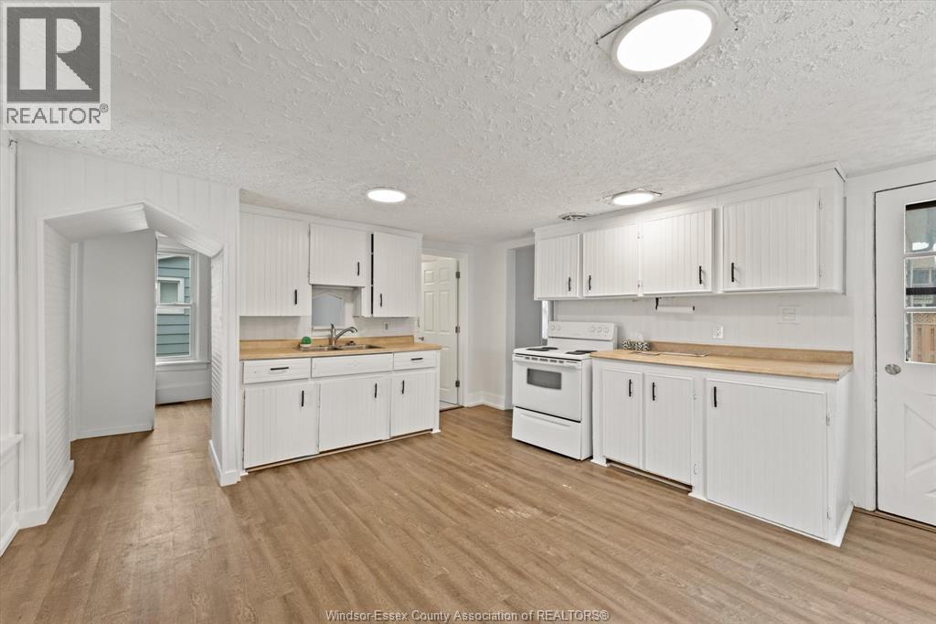 414 PARENT AVENUE - 13